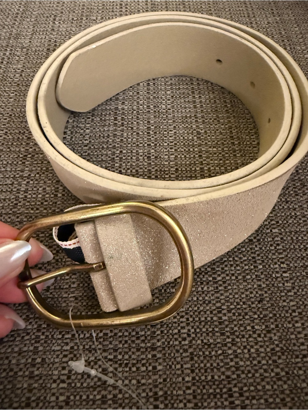 New Anthropologie Shimmery Taupe Suede Women's Belt with Brass Oval Buckle M - Picture 2 of 4